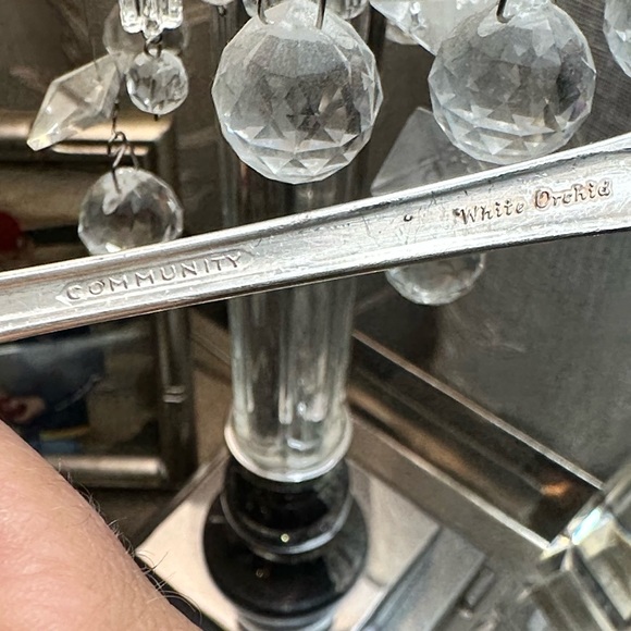 Vintage Community White Orchid 1953 Serving / Meat Fork. - Picture 3 of 9